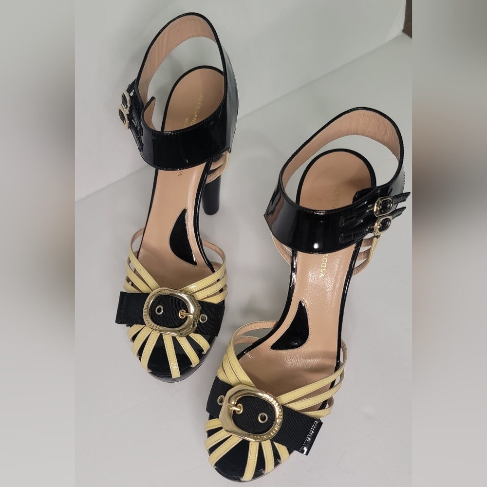 Alessandro Dell'Acqua Italian Made Black And Tan Ankle Buckle 5" Heels Old Money